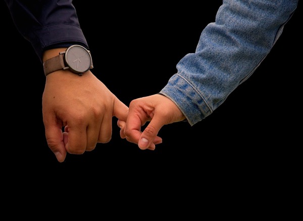 Medium love 2879674 1920